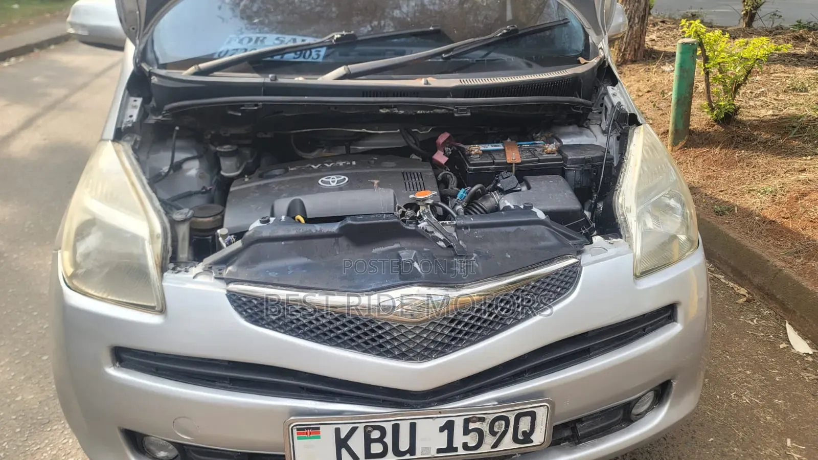 Toyota Ractis 1.5 FWD 2007 Silver