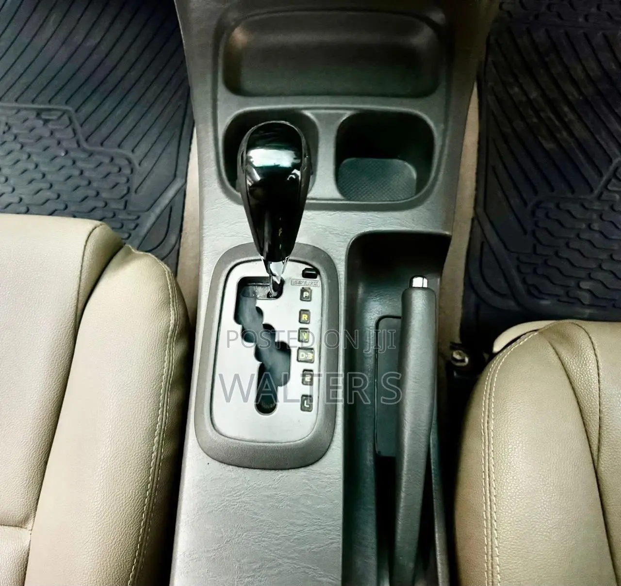 Toyota Fortuner 2013 White