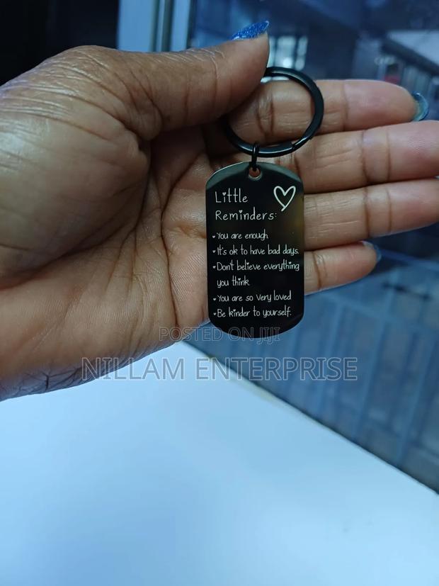 Little Reminders Metallic Keychain/Key Holder