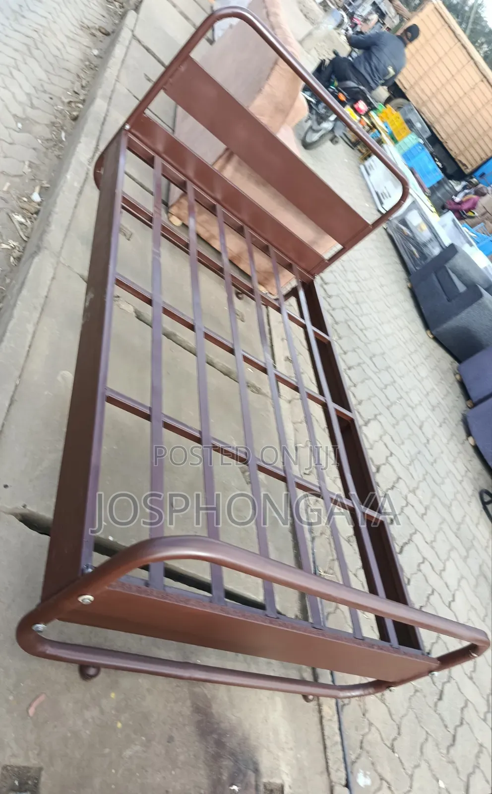 4by6 Single Bed Metallic for Sell