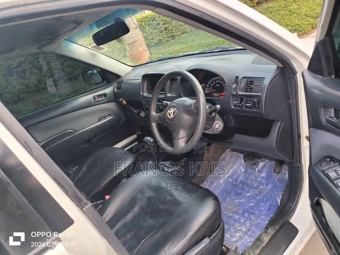Toyota Succeed 2010 Off white