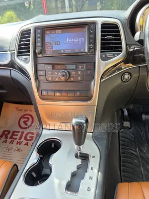 Jeep Grand Cherokee 2012 Blue