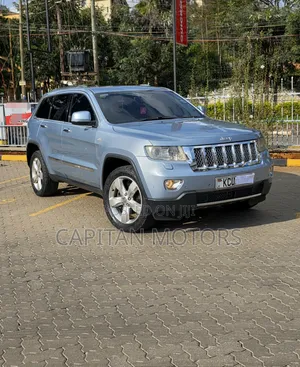 Jeep Grand Cherokee 2012 Blue