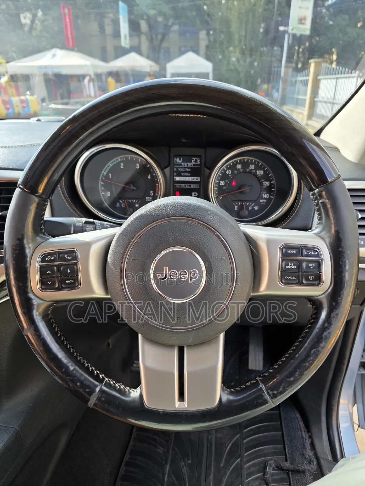 Jeep Grand Cherokee 2012 Blue