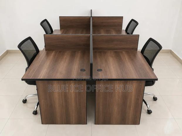 Modern 4 - Way Office Workstation With Partition - thumbnail 3