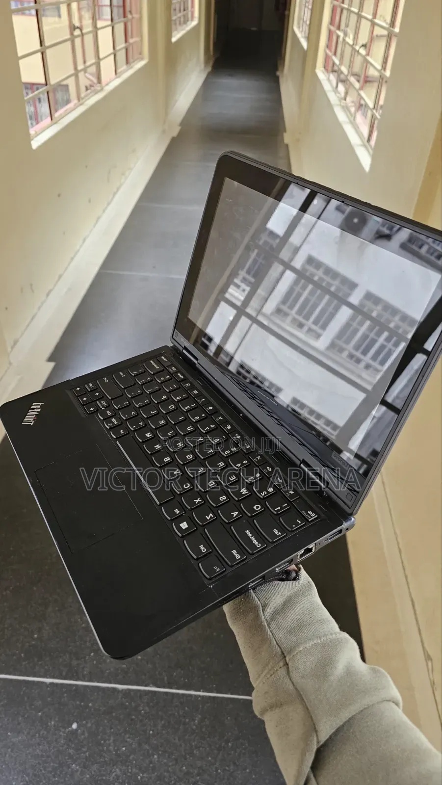 Laptop Lenovo 4GB SSD 128GB