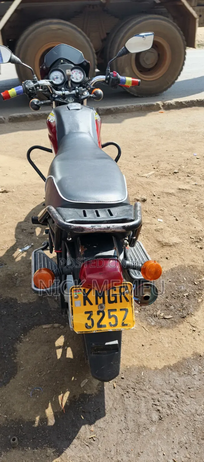 TVS HLX Plus ES 2025 Red