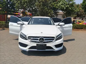 Mercedes-Benz C200 2015 White