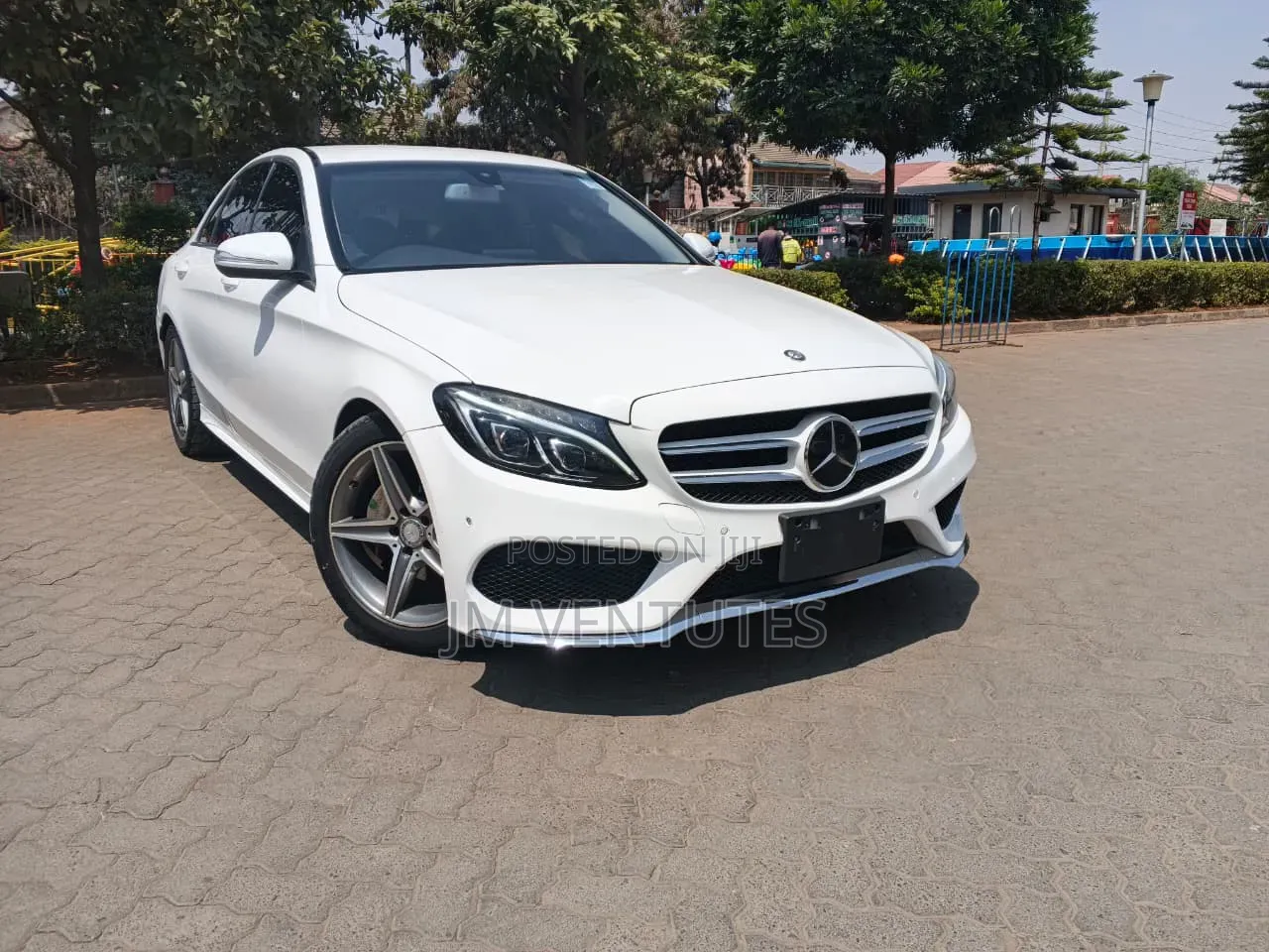 Mercedes-Benz C200 2015 White