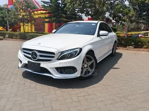 Mercedes-Benz C200 2015 White