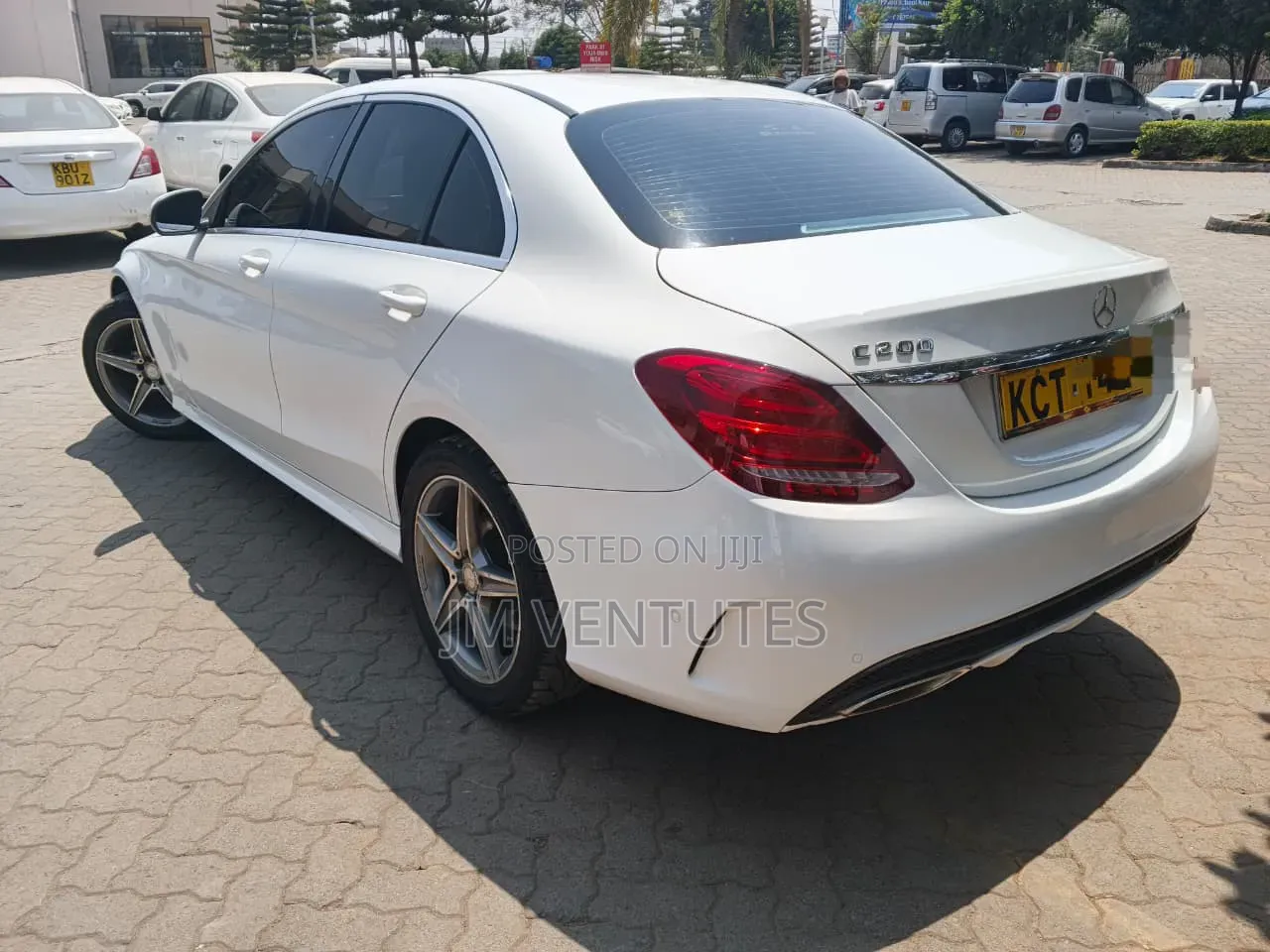 Mercedes-Benz C200 2015 White