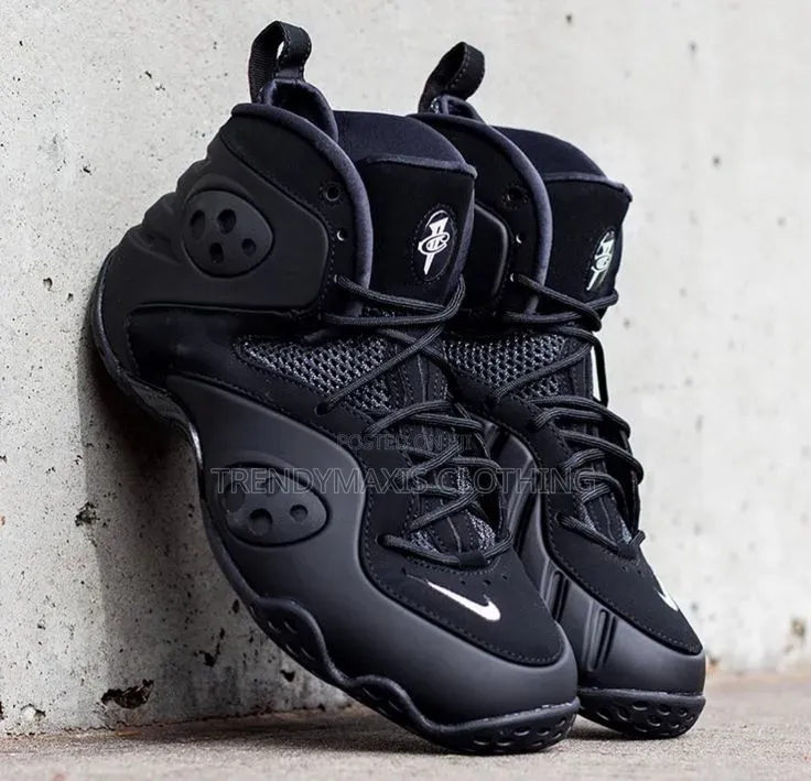 Nike Rookie Sneakers