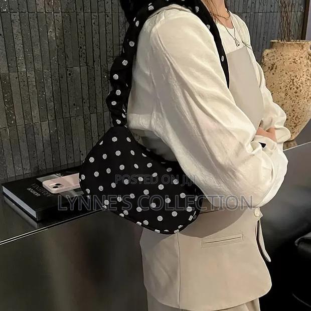 Cute Polka Dots Sling Bags - thumbnail 2