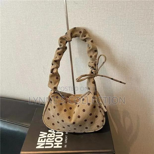 Cute Polka Dots Sling Bags - thumbnail 4