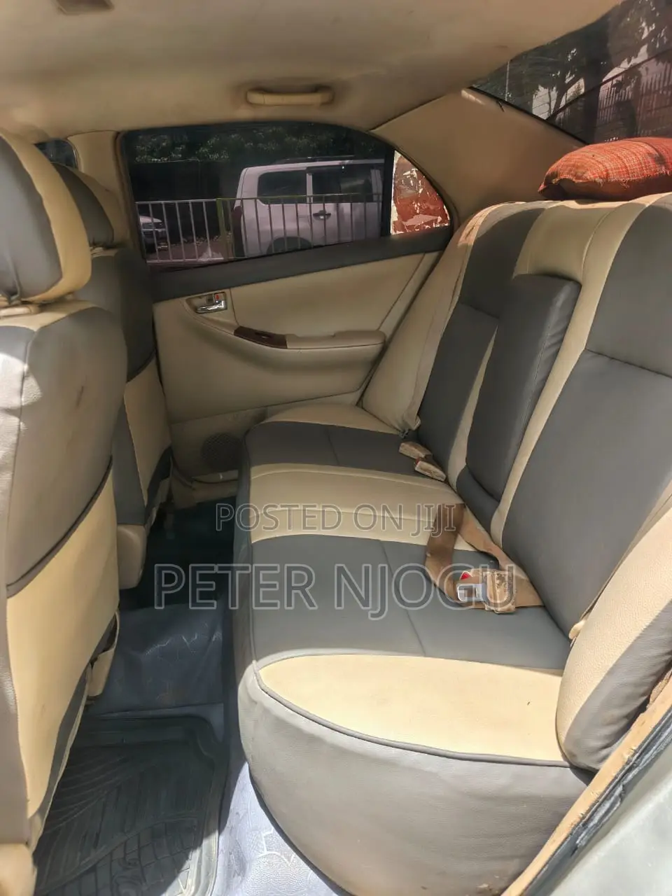 Toyota Corolla 2004 Gray
