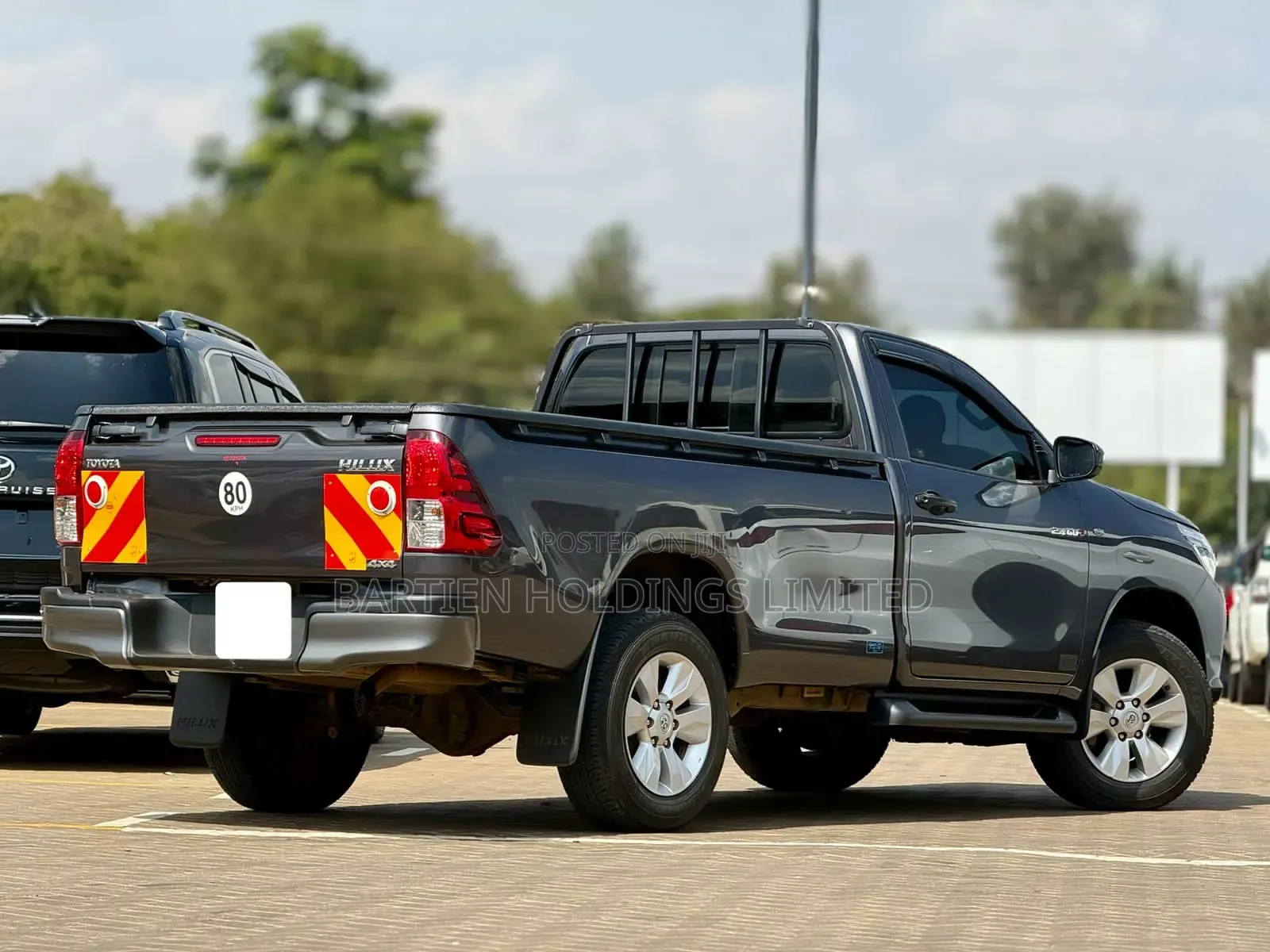 Toyota Hilux 2023 Gray