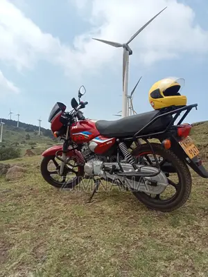 New TVS HLX 125 2026 Red
