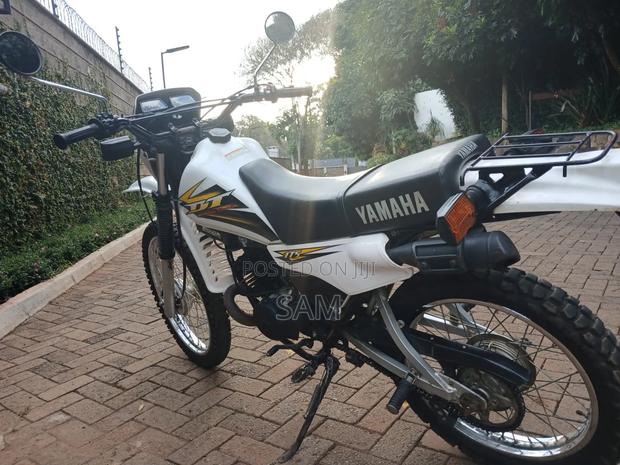 Yamaha DT175 2012 White - thumbnail 3