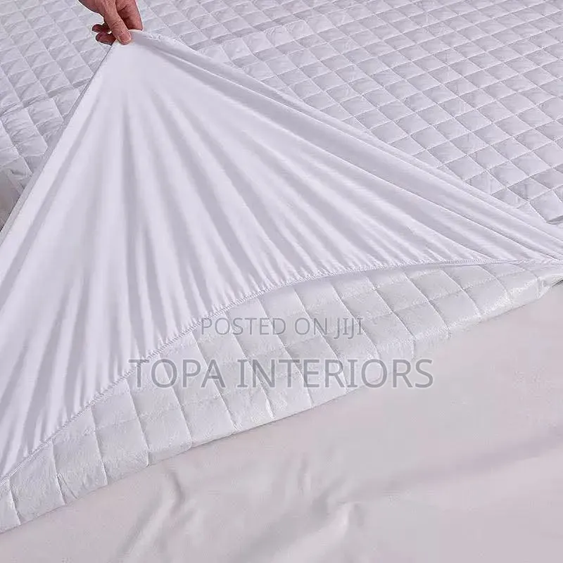 White Bedding Fitted Quilted Waterproof Mattress Protector Covers