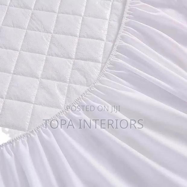 White Bedding Fitted Quilted Waterproof Mattress Protector Covers - thumbnail 2