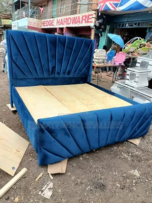 5*6 Chester/Mocker Bed Available