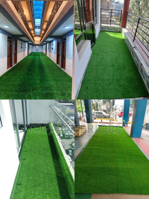 Indoor and Outdoor Garden Spaces Artificial Premium Grass Carpets