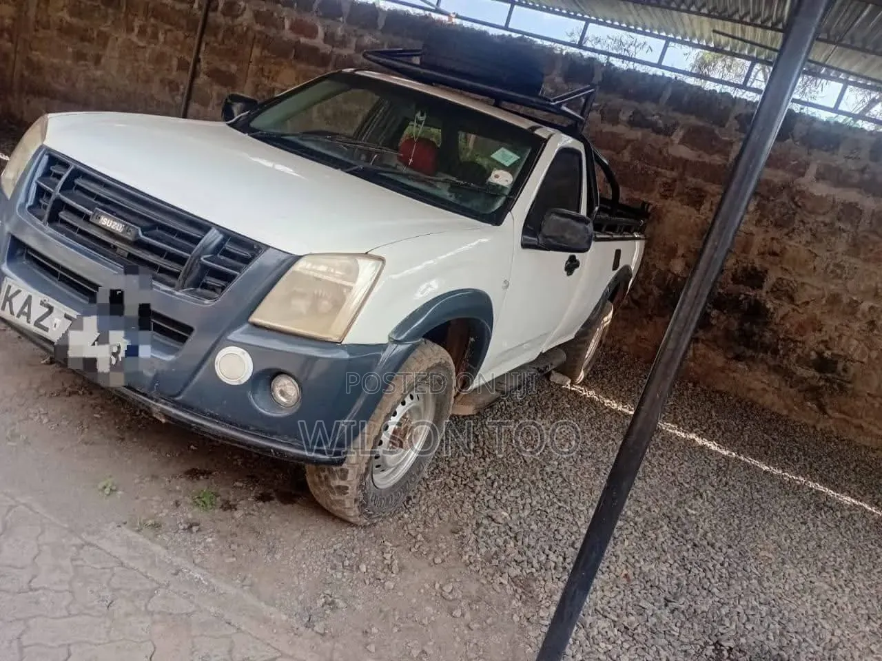 Isuzu D-MAX 2010 White