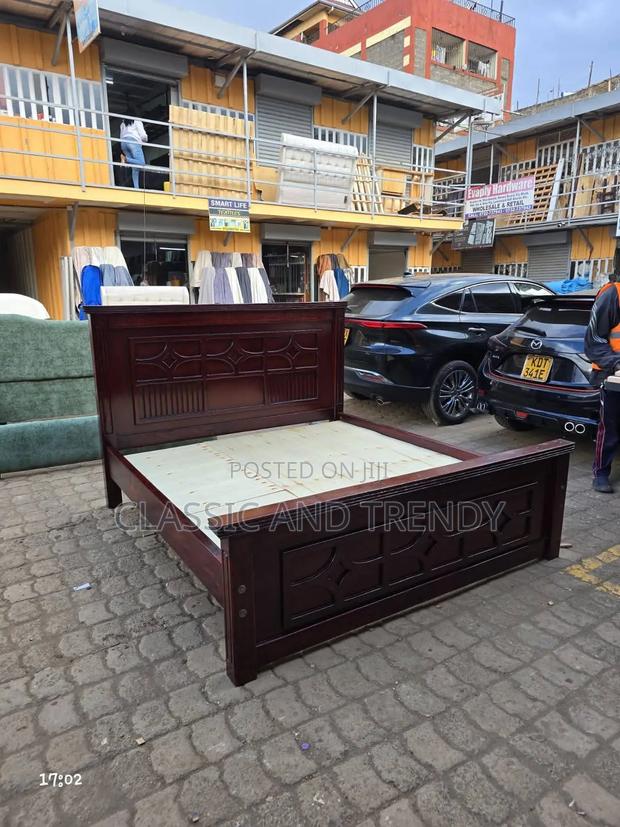 Wooden Bed 5x6 - thumbnail 2