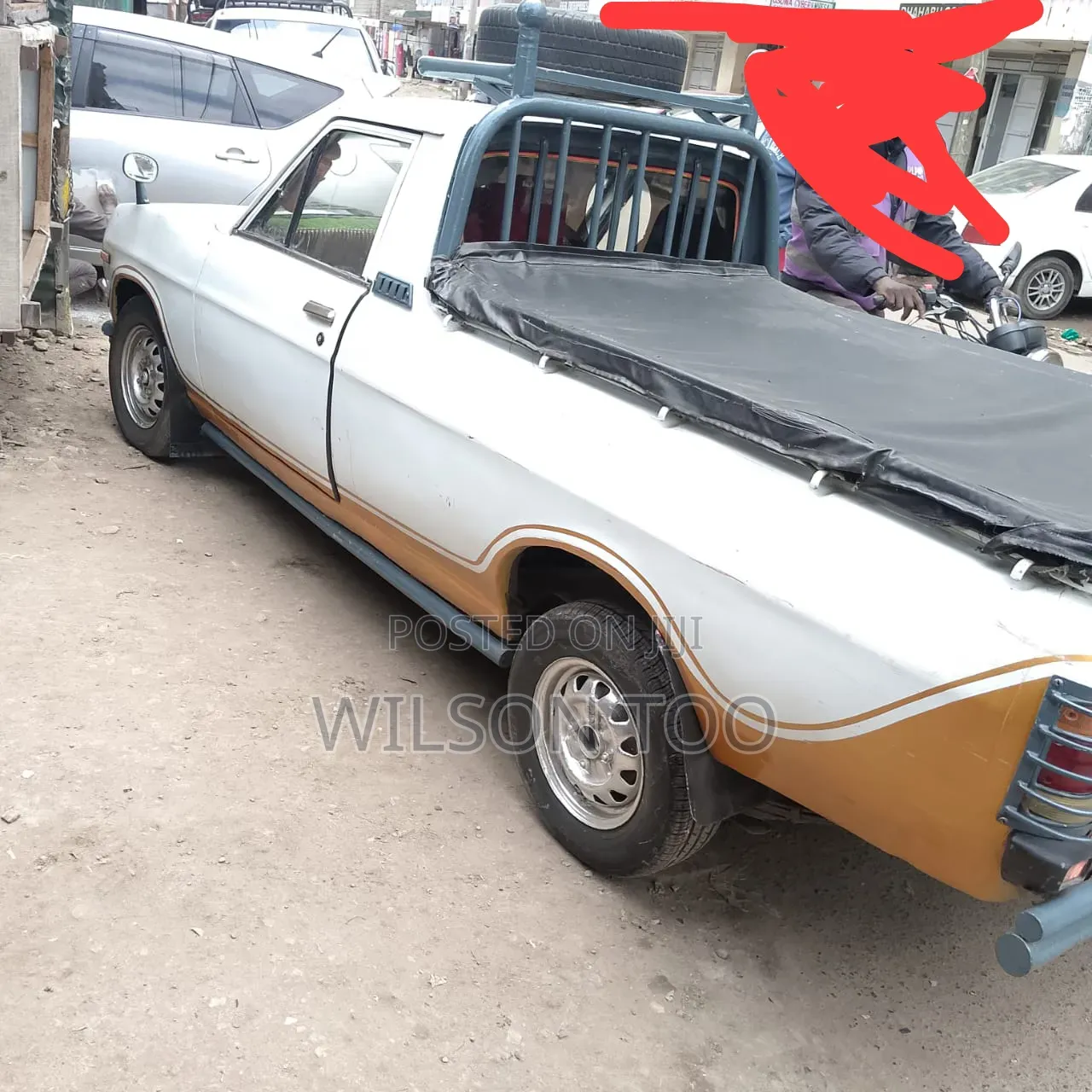 Nissan Pick-Up 1995 White