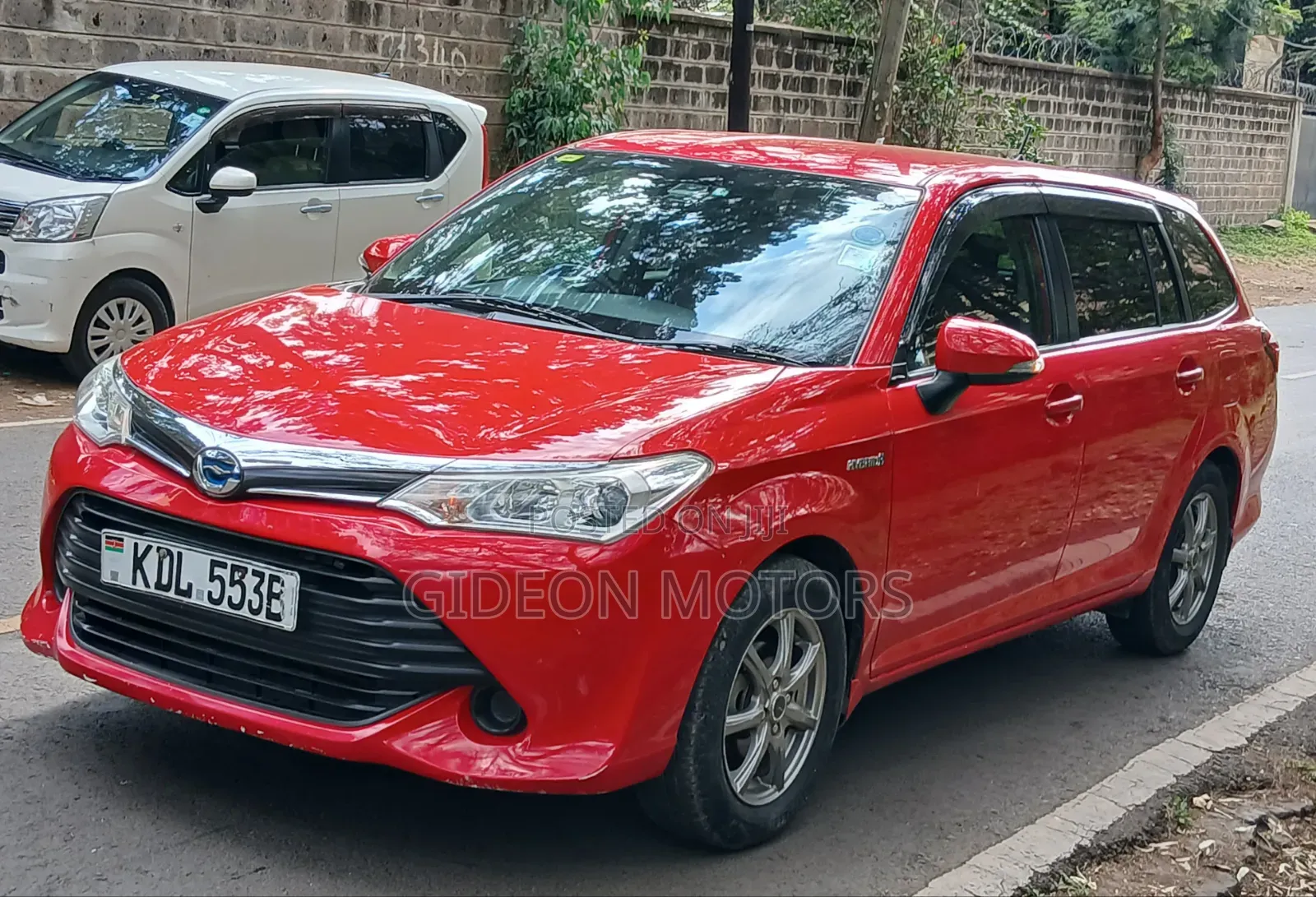 Toyota Corolla Fielder 2016 Red