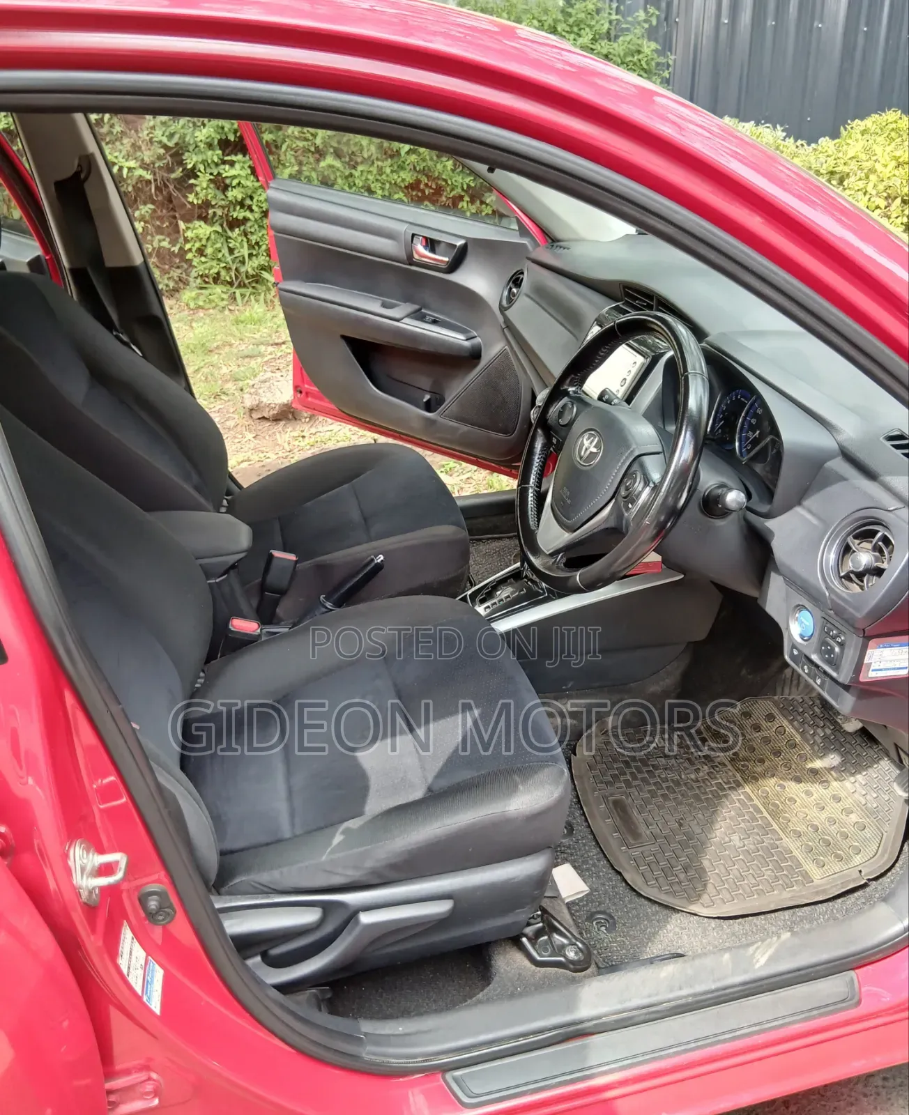Toyota Corolla Fielder 2016 Red