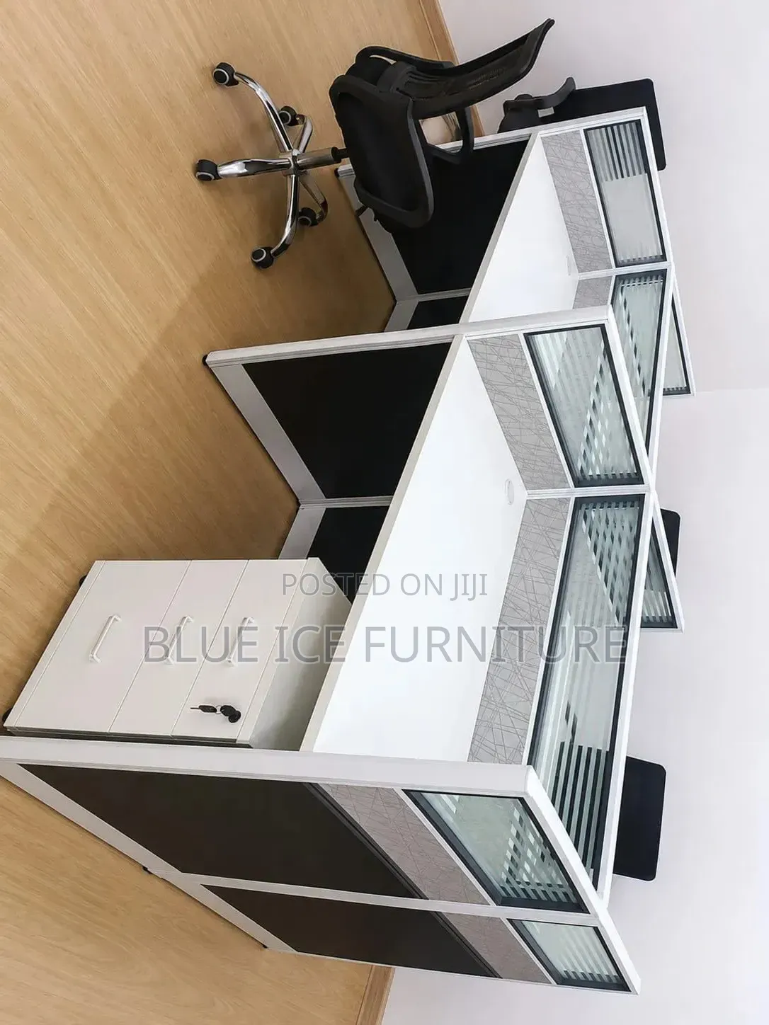 Office Modern 4 Way Cubicle Workstation Desk Set
