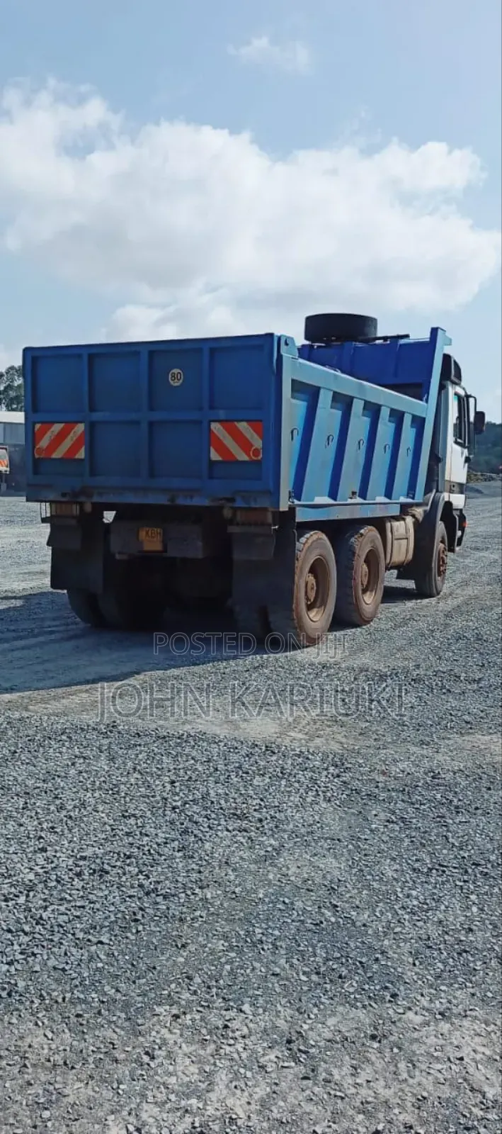Tipper Truck