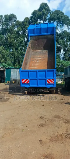 Tipper Truck