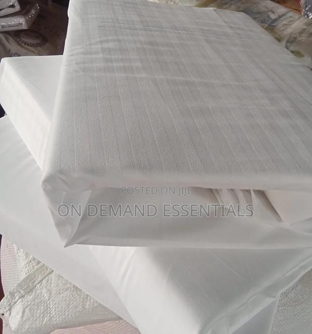 Cotton Stripped White Bedsheets - thumbnail 3
