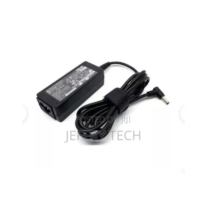ASUS Small-Bout 19V 1.75A Charger (40135) - Black