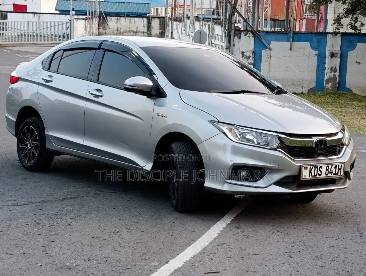 Honda Grace 2018 Silver