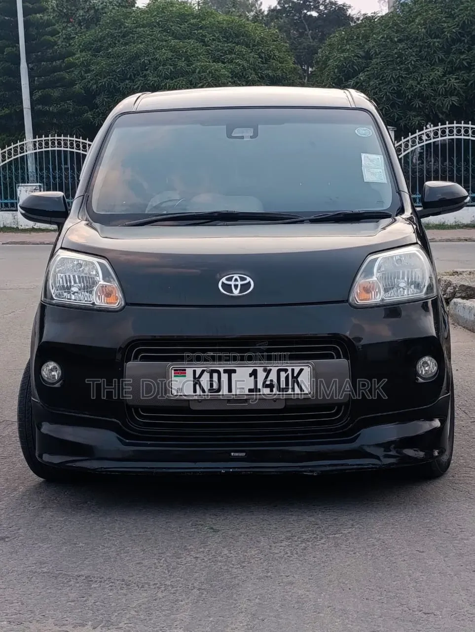 Toyota Porte 2018 Black