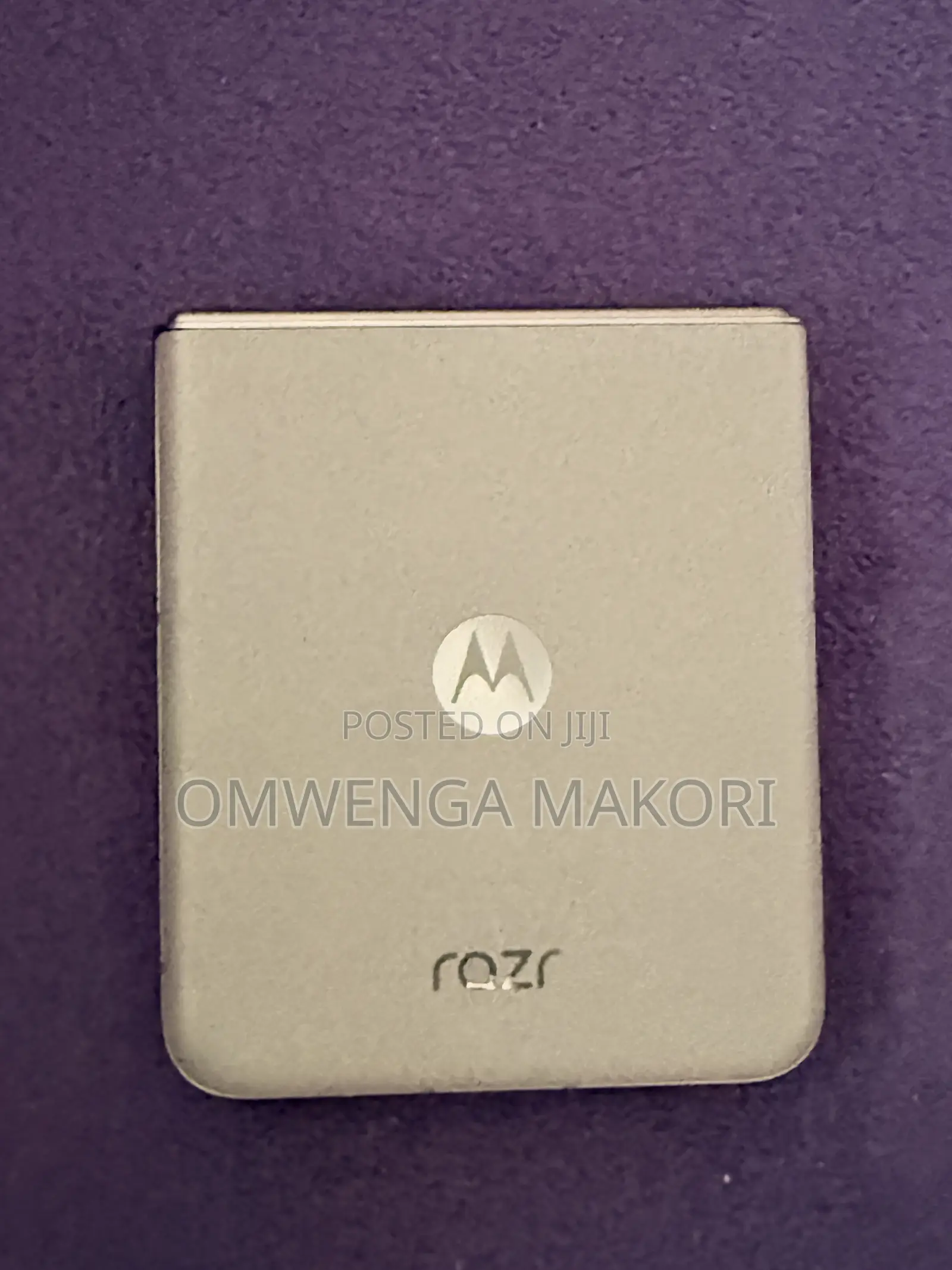 Motorola Razr 2024 256 GB Gray