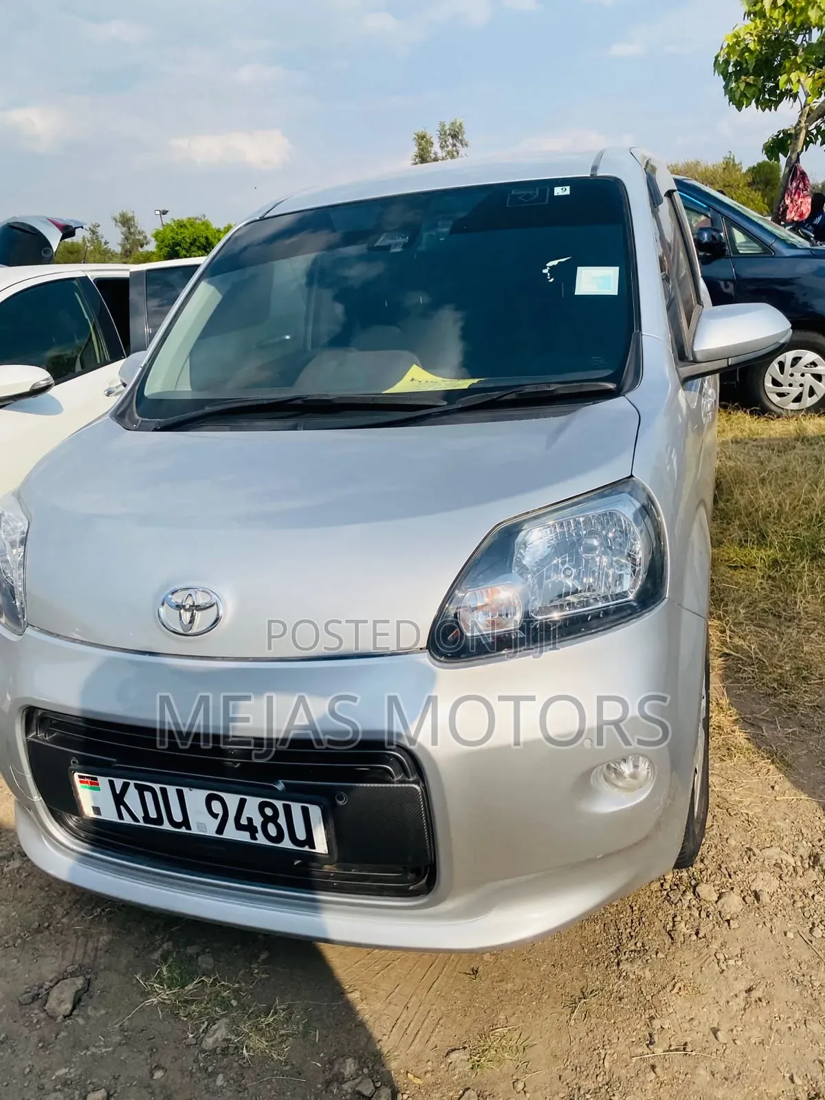 Toyota Porte 2019 Silver