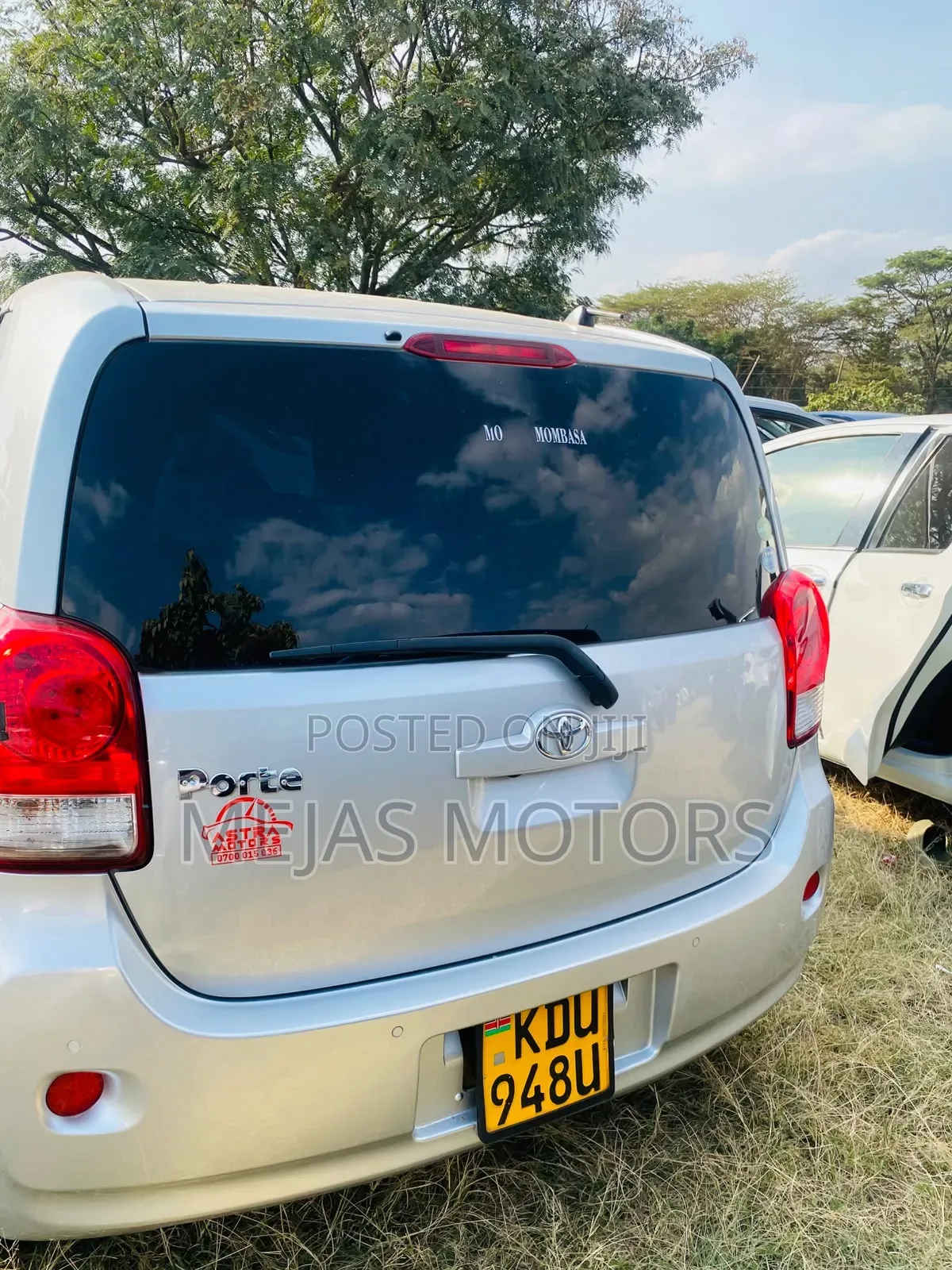 Toyota Porte 2019 Silver