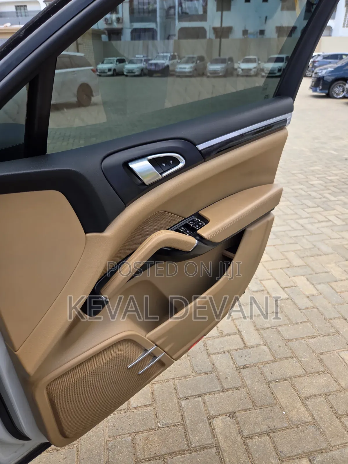 Porsche Cayenne 2013 White