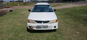 Nissan Wingroad 2001 Red