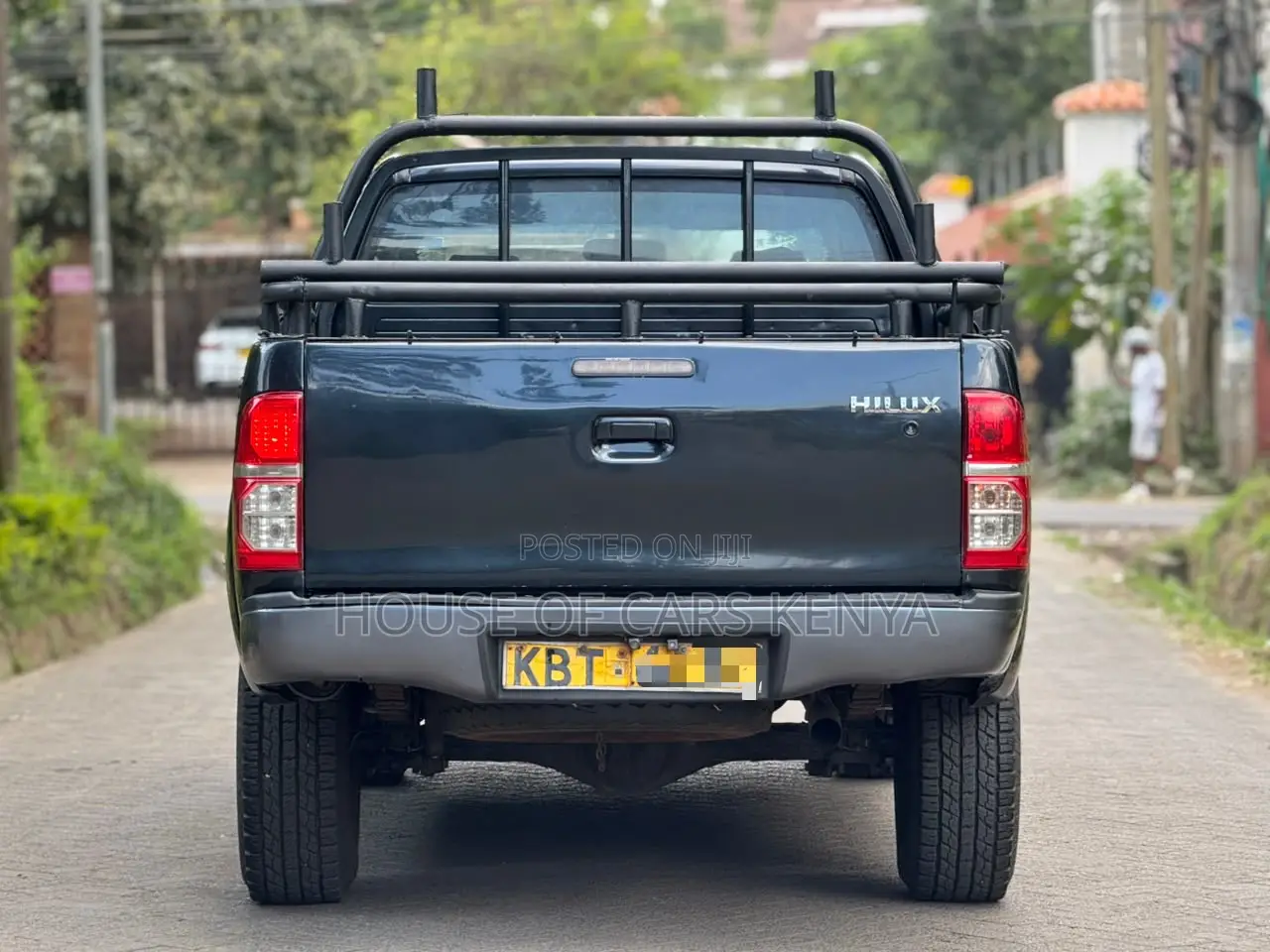 Toyota Hilux 2012 Black