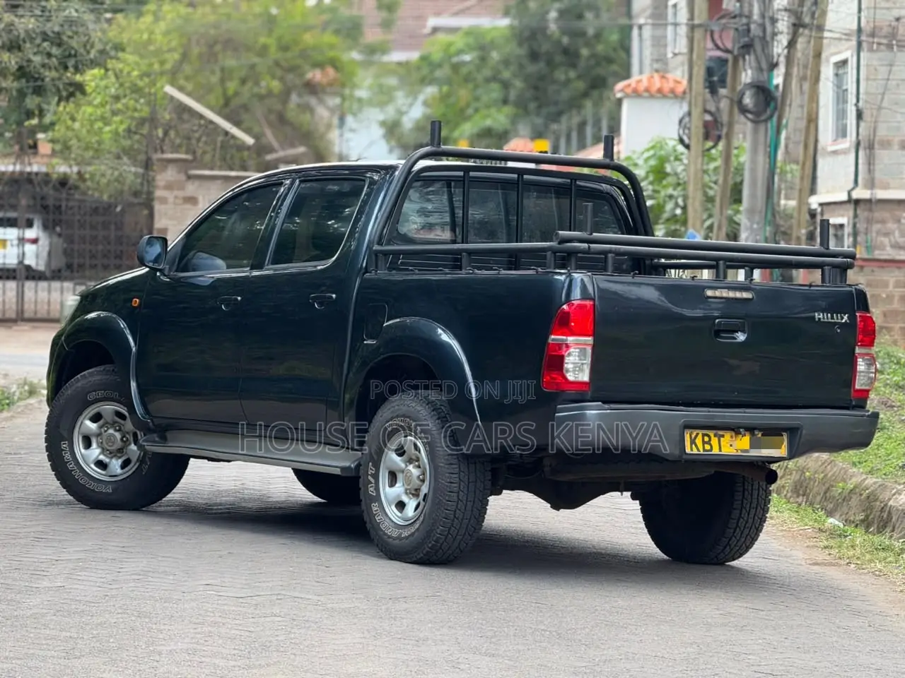 Toyota Hilux 2012 Black