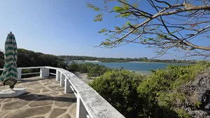 4bdrm Villa in Shanzu On 1 Acre for sale