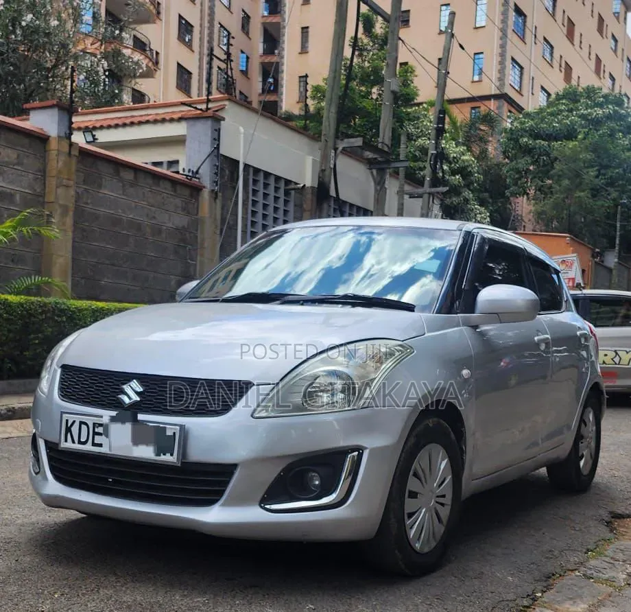 Suzuki Swift 2014 Silver