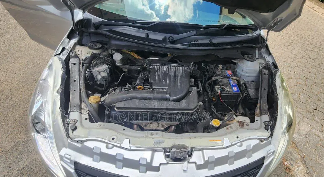 Suzuki Swift 2014 Silver