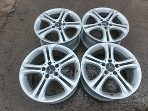 Mercedes Benz C200, C180,e250, C300,size 17inch Wheels