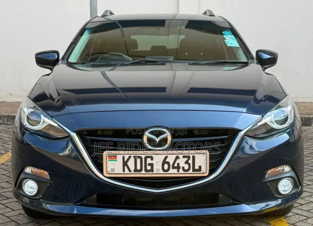 Mazda Axela 2015 Black